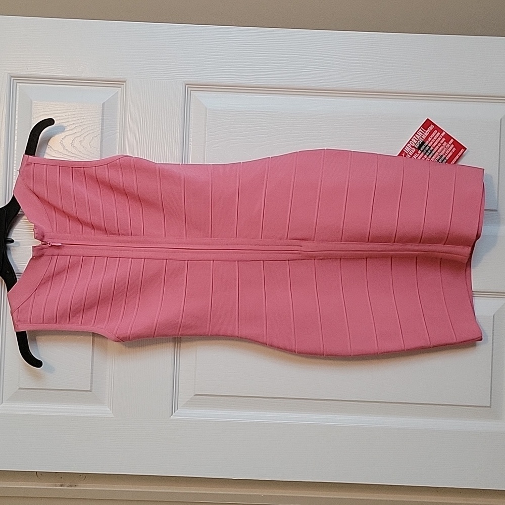 Dress - Picture 2 of 3